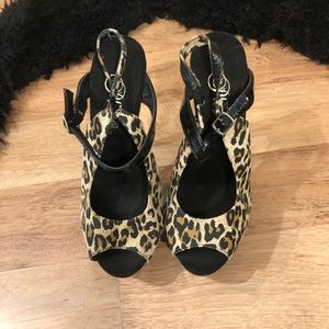 6” high platform pleaser stripper heels